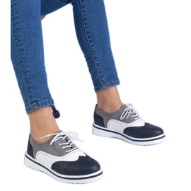 Chaussures noires classiques oxford le noir