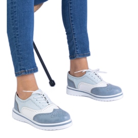 Chaussures bleues classiques oxford