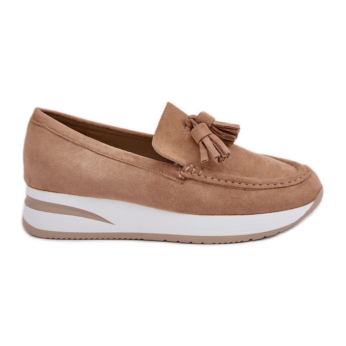 Mocassins sur un délicat coin écologique, daim beige