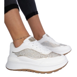 Baskets pour femmes blanches avec zircons