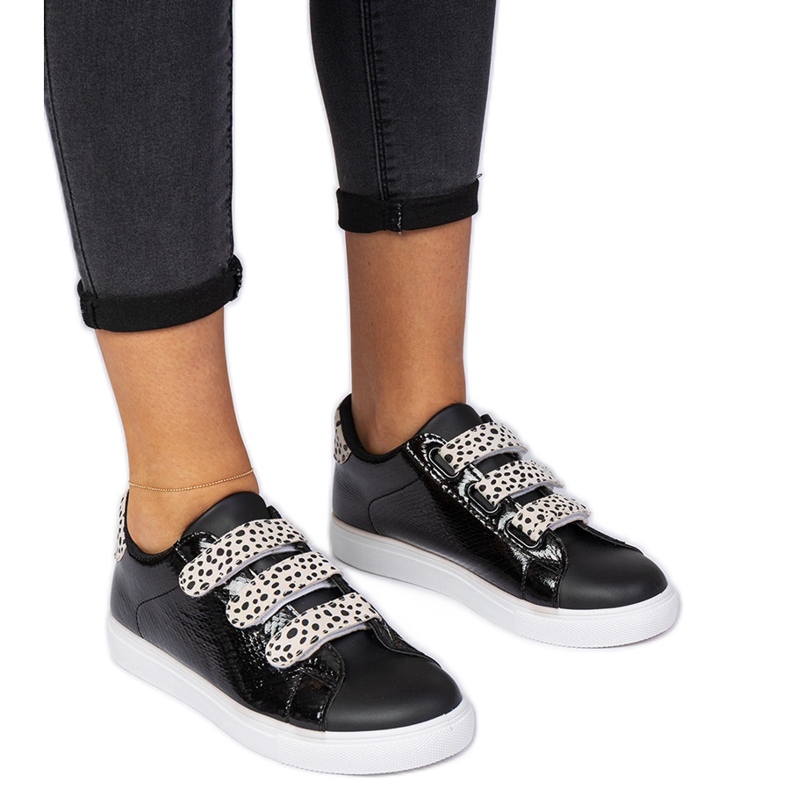 Baskets noires avec finition velcro animale le noir