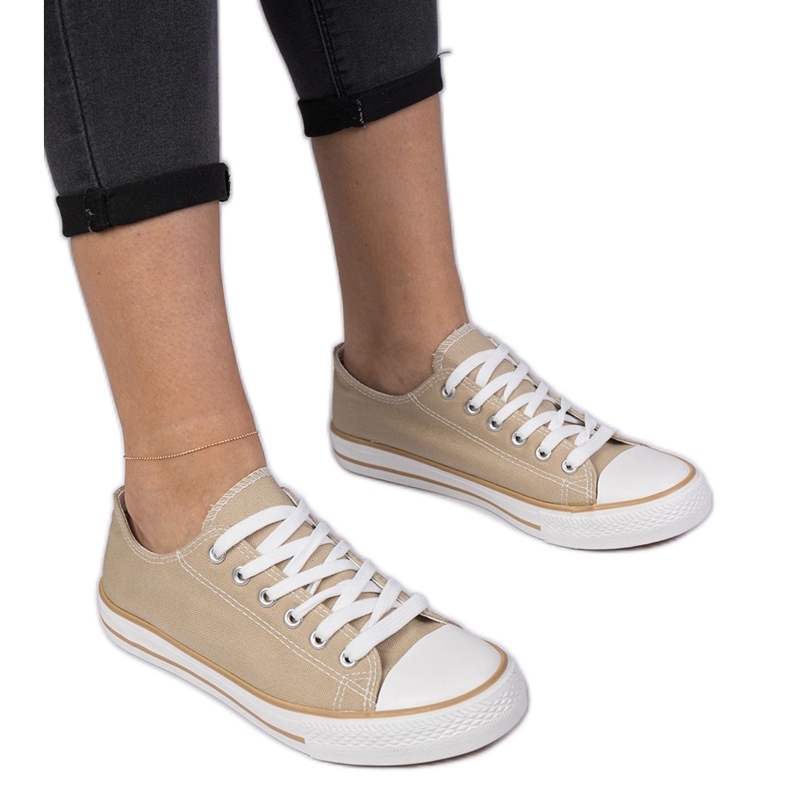 Baskets féminines classiques beige