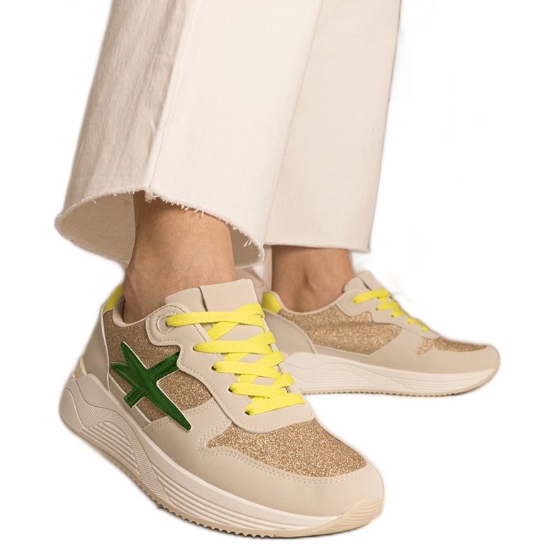 Baskets sportives féminines beige avec paillettes