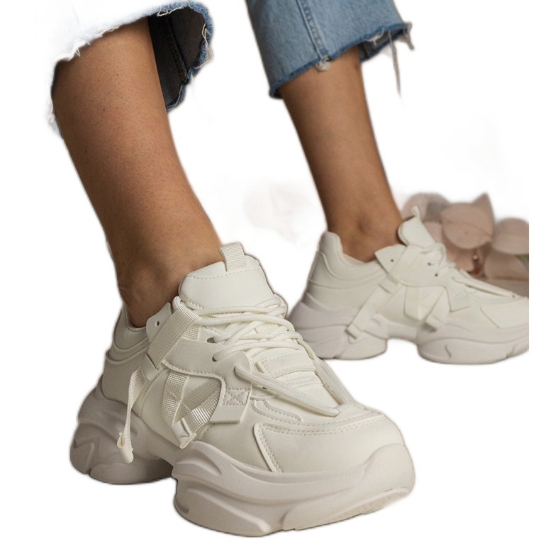 Baskets blanches féminines sports massifs