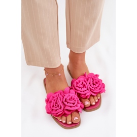 Les tongs pour femmes à thèmes plates avec des fleurs fuchsia décoratives rose