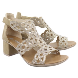 Talons hauts féminins à Rieker 64773-61 Sandales beige Talons hauts féminins à Rieker 64773-61 Sandales beige