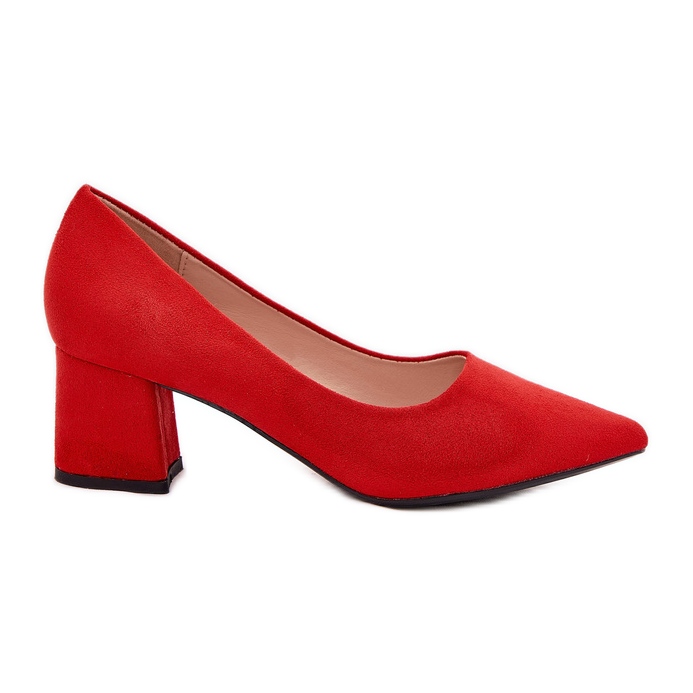 Pompes pour femmes avec des orteils pointus sur le poteau rouge Pompes pour femmes avec des orteils pointus sur le poteau rouge