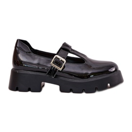 Chaussures pour femmes peintes avec une pince sur la plate-forme et des talons plats noirs