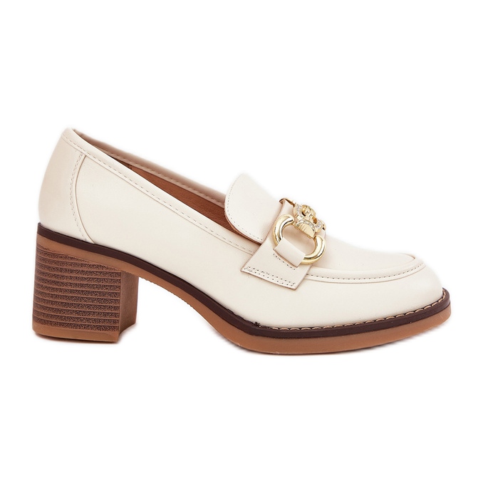 Chaussures pour femmes avec un détail doré avec des talons beige Chaussures pour femmes avec un détail doré avec des talons beige