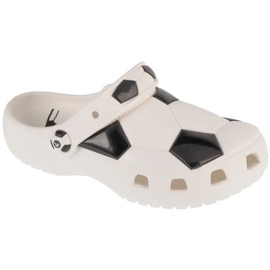 Crocs Classic Soccer Ball Clog 210157-103 tongs blanche Crocs Classic Soccer Ball Clog 210157-103 tongs blanche