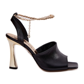 Sandales en cuir sur un talon haut avec un bracelet noir décoratif Chebello 4440 le noir Sandales en cuir sur un talon haut avec un bracelet noir décoratif Chebello 4440 le noir