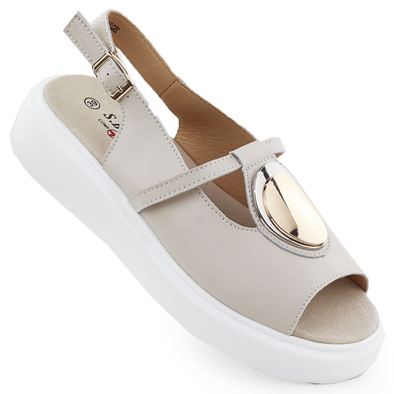Sandales en cuir féminin sur la plate-forme beige S.Barski GR51-603