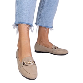 Mocassins bruns avec une finition mate avec une décoration dorée
