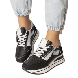 Baskets sportives noires décorées d'un curseur