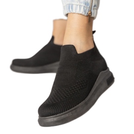 Baskets à chaussettes noires insérées le noir