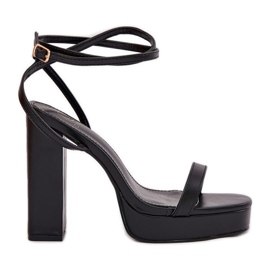 Sandales pour femmes avec une bande noire le noir