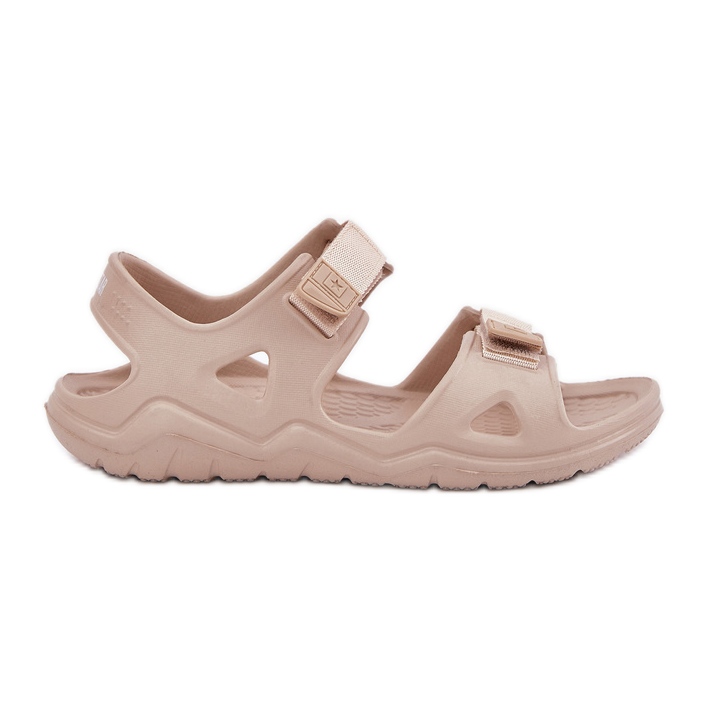 Sandales de mousse féminine sur la plate-forme Big Star RR274A515 beige