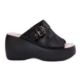 S.Barski Les tongs en cuir féminin sur la plate-forme et le coin avec Buckle S. Barski LR51-542 Black noir