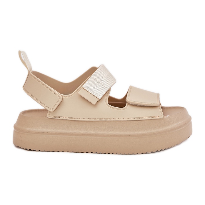 Inna Sandales féminines sur la plate-forme avec velcro beige