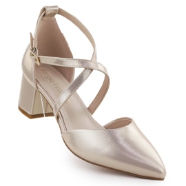 Sandales féminines sur le Golden Sergio Leone SK-830 Post doré