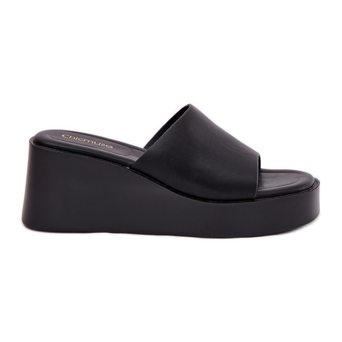 Inna Les tongs pour femmes sur un coin éco en cuir noir le noir