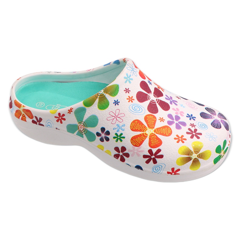 Dr.Rorto Befado Women's Moard Slippers 54D110 avec des fleurs blanche