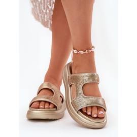 Inna Les tongs pour femmes décorés sur la plate-forme en or doré