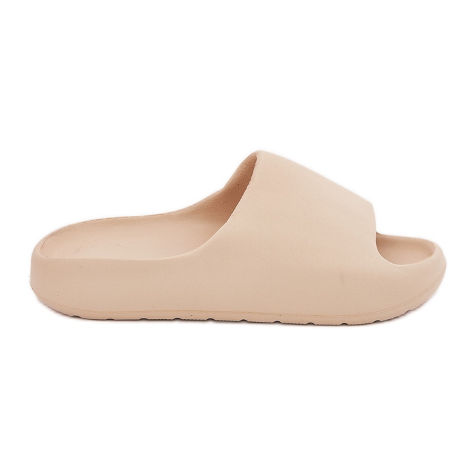 Les tongs de mousse pour femmes beige Les tongs de mousse pour femmes beige