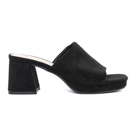 Seastar Talons hauts noirs des femmes le noir