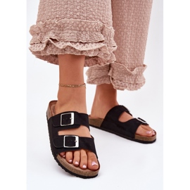 Les tongs pour femmes sur la plate-forme en liège boucles noires le noir Les tongs pour femmes sur la plate-forme en liège boucles noires le noir