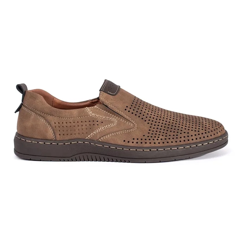 Mocassins ouverts des hommes bruns Mocassins ouverts des hommes bruns