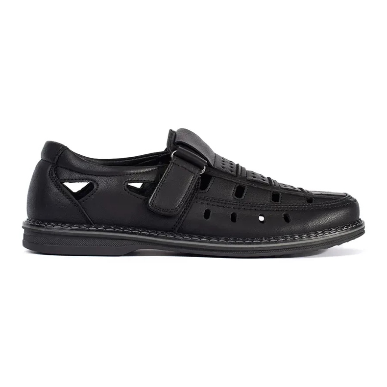 Chaussures ouvertes des hommes noirs le noir