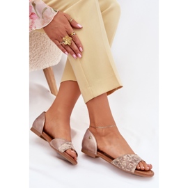 Sandales en cuir féminine à talons plats Maciejka 06947-25 PLN d'or