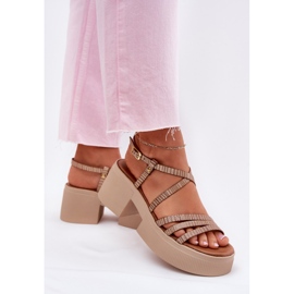 Sandales en cuir pour femmes Maciejka 06990-25 Pln doré