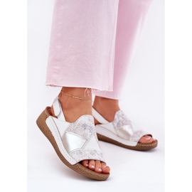 Sandales en cuir pour femmes avec coin avec maciejka tresse l7067-11 blanc blanche