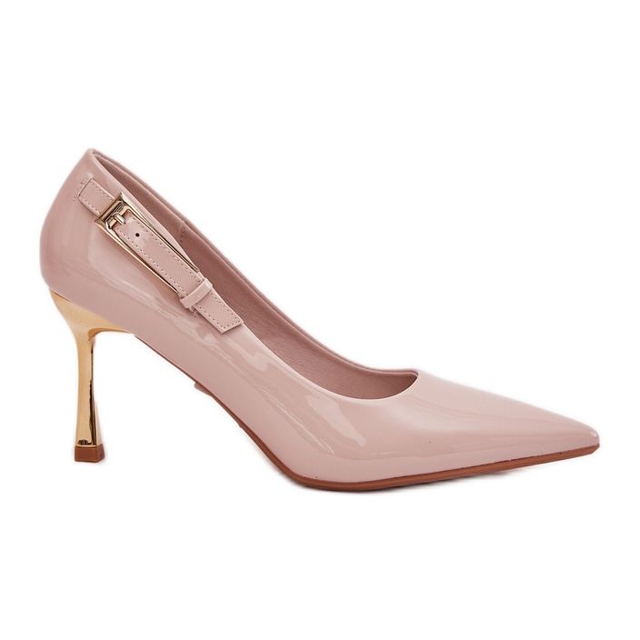 Talons peints avec une pince beige dorée