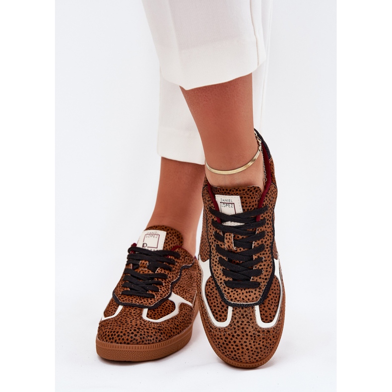 Sneakers féminins Big Star par Daniel Lopez SS2D4016 Camel brun