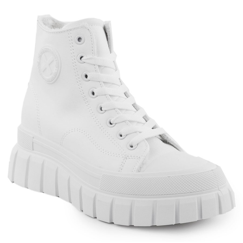 News Sneakers hauts isolés sur la plate-forme de nouvelles blanches 9152 News Sneakers hauts isolés sur la plate-forme de nouvelles blanches 9152