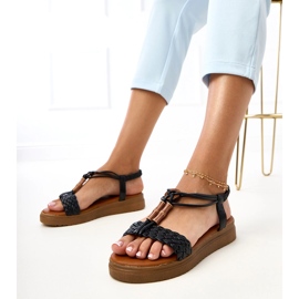 Sandales noires avec une ceinture Kerya tressée