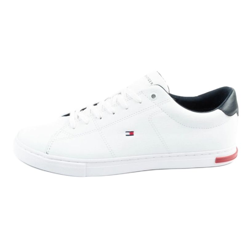 Tommy Hilfiger Essential M FM0FM047yybr chaussures blanche