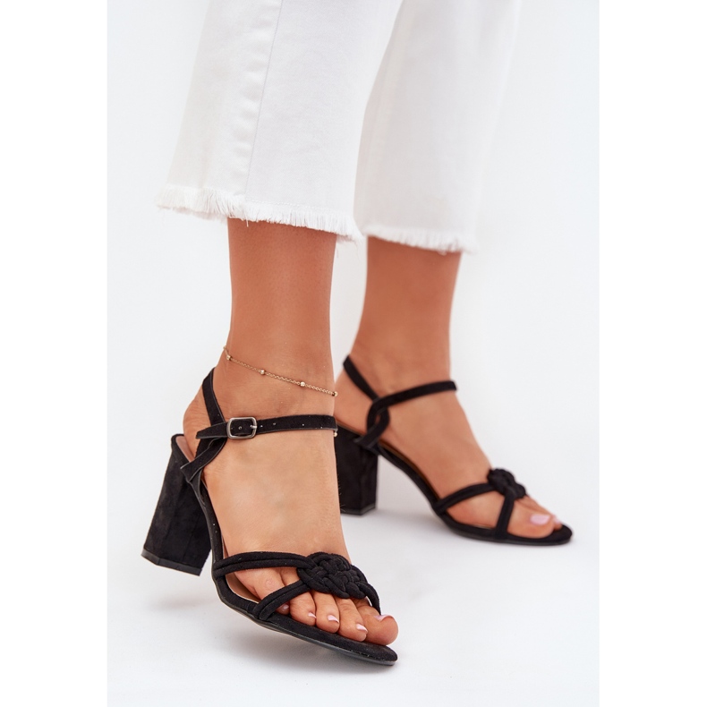 Boto Sandales féminines sur le poste de Mavira noir le noir