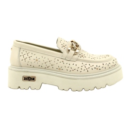 Locons pour femmes en cuir OpenWork sur la plate-forme avec décoration CLW319405 Beige Locons pour femmes en cuir OpenWork sur la plate-forme avec décoration CLW319405 Beige