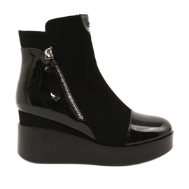 Bottes en daim pour femmes sur une plate-forme de coin / épaisse H2180 le noir