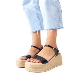 Sandales d'espadrilles noires sur la plate-forme Solora