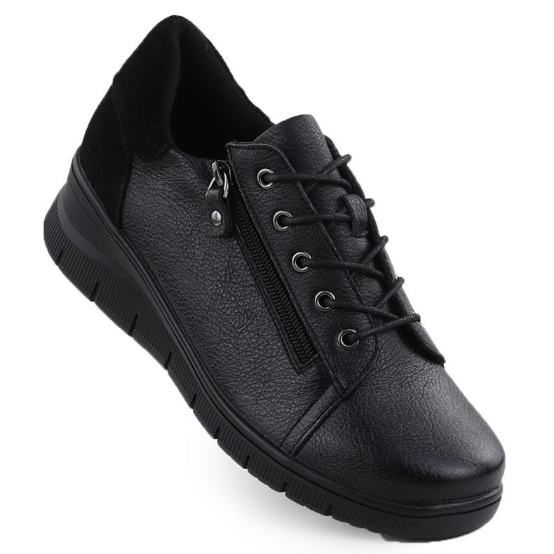 Chaussures en cuir pour femmes sur coins noirs Vinceza 39964 le noir