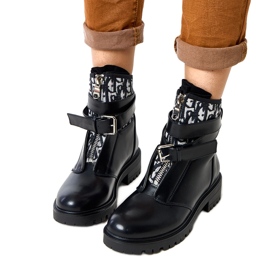 Bottes noires avec broderie décorative Valditacca