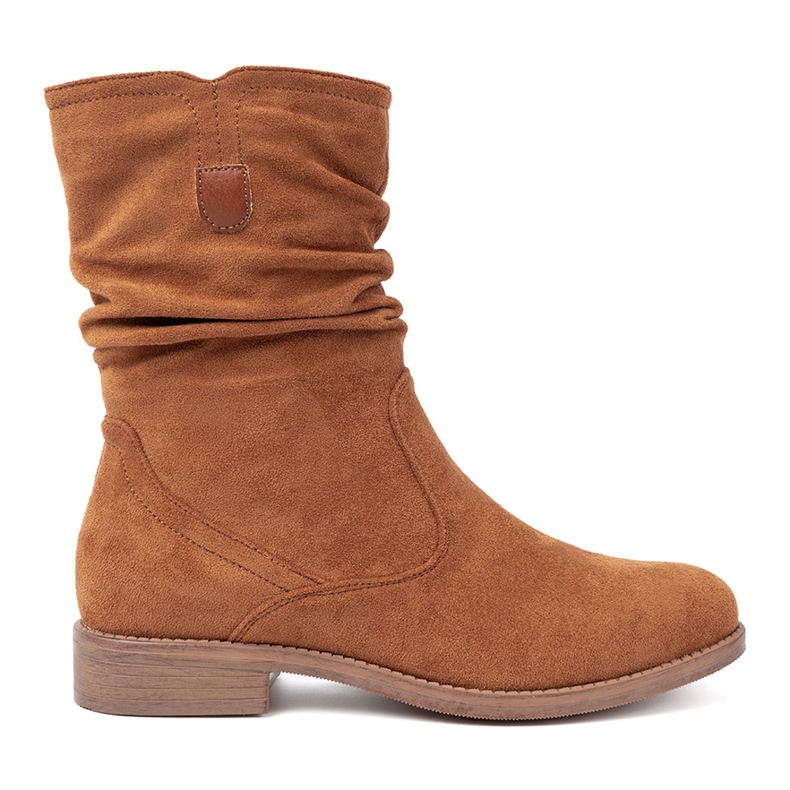 Shelvt Bottes de caramel avec une tige froissée Shelvt Bottes de caramel avec une tige froissée