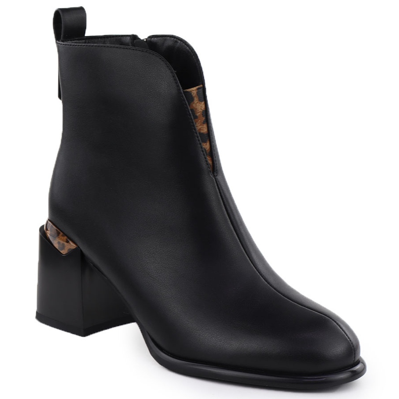 Bottes en cuir sur le post décoratif Vinceza 66811a le noir