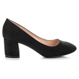 Fama Escarpins en daim sur un pilier noir