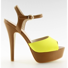 Escarpins à talons hauts VB33050 Giallo brun jaune